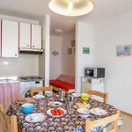 1 Bedroom Pet Friendly In *